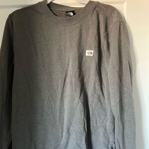 The north face crew neck. Mens M